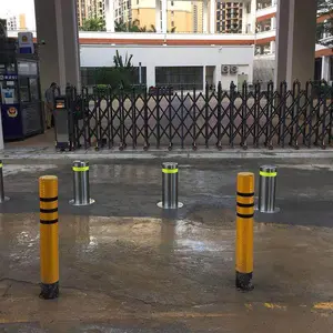 ʯ��·��������-������賵��-У�ſڷ���ײװ��