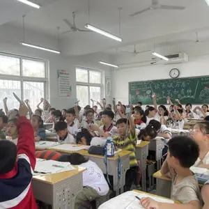 ��Ŀ�Ǳ�������ѧ��֤���ǻ�У԰������Ʒ��ȫ����10��+ѧ������