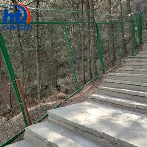 护栏网铁丝网 宏***造双边围栏网 果园围栏网厂家报价 双边护栏网规格尺寸