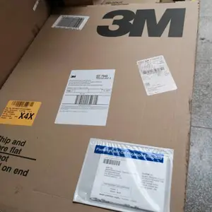 3M? 7940 哑光银铝箔TC薄片标签材料,20英寸 × 27英寸薄片,每箱100片