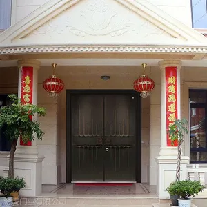 坚持用工艺诠释高雅,用品质回馈大众