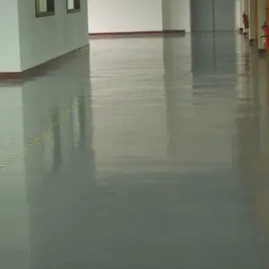 球场地面翻新