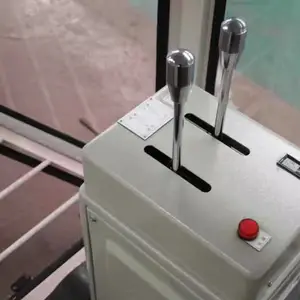 ��������̨QT5-121/77���������ػ��г��е��쳵����̨