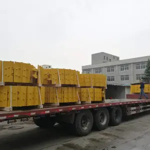 山推挖机配给推土机配件,底盘件 支重轮 履带 链条