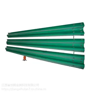江西吉安波形护栏 防撞栏 护栏板厂家出货