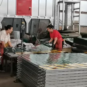 恒源达彩钢 / 小草围挡施工防护与美观兼具的优选围挡