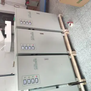 SVC-45KVA 三相高精度全自动稳压器