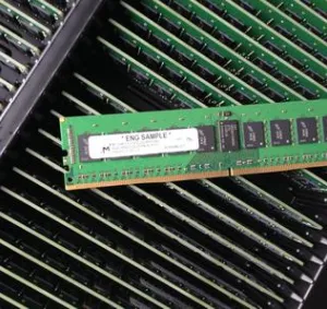 全新镁光原厂8G DDR4 1RX4 PC4-2400T服务器内存 ECC REG RDIMM