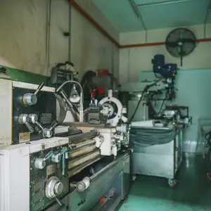 成都钻床回收/成都数控机床回收/旧机床回收公司