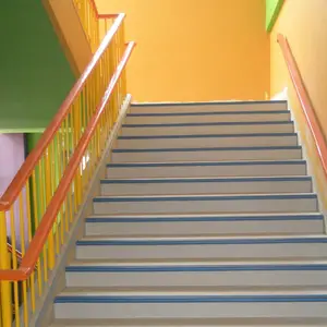 佛山PVC羽毛球场铺设_佛山PVC乒乓球场铺设_PVC运动地胶施工
