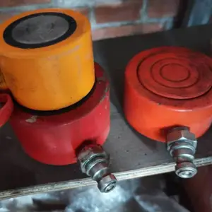 63MPA��ѹ�ֶ�����ʽҺѹǧ�ﶥ�Ϻ�Һѹ���߳�����5T���ͷ���ʽҺѹǧ�ﶥRCS-5
