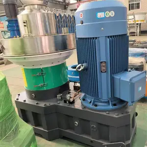 颗粒机设备厂供应牧草颗粒机双压辊环模造粒机章丘制粒机