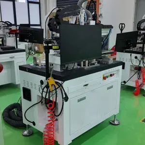 太阳能电池片全自动BC串焊机 光伏组件1/2片、1/3片焊接机 厂家定制