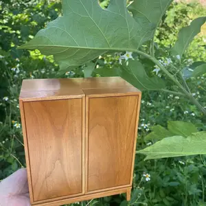 1:12娃屋仿真迷你微缩家具双门储物柜场景拍摄道具摆件