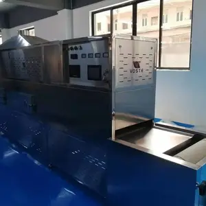 ����΢���з������豸 30��ѧ���͸���ɱ����