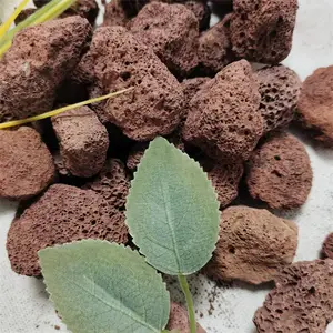 30-50毫米景观湿地造景用滤料红色火山石供应 多孔 耐腐蚀