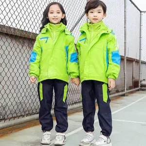 校服-博霖服饰-校服三合一冲锋衣定制加工厂