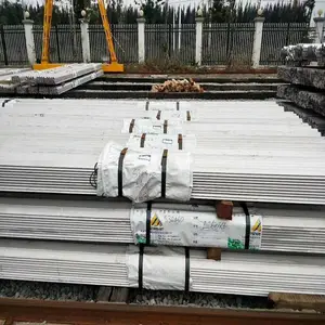 青山不锈钢304等边角钢 输电塔骨架配套