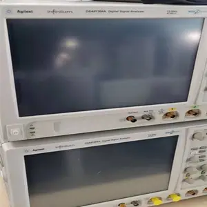 ����Agilent������DSA91304Aʾ����13GHz�ĸ�ģ��ͨ��