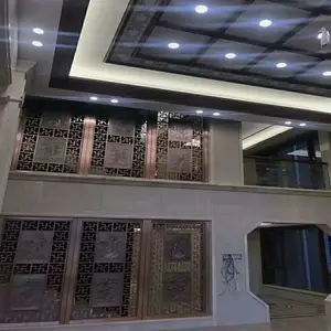 营口酒店大厅玫瑰金铝屏风 现代传统雕刻花格隔断YW-585