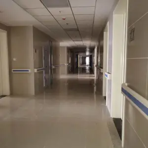 医院走廊扶手安装要温馨也要安全