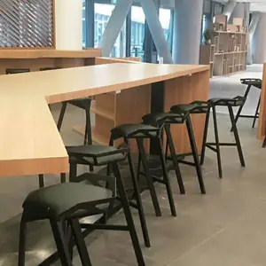 东莞餐厅吧台定制，异形实木吧台款式，美食城吧台椅供应