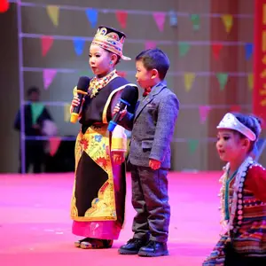 供应少数民族儿童表演服装少儿艺术团演出服装小学生艺术表演舞蹈服装