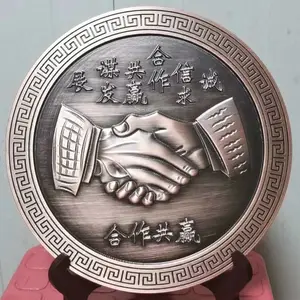 来图来电定制铝艺浮雕屏风