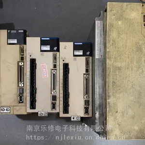 马鞍山维修安川伺服驱动 SGD7S-7R6A00A002 显示一点 一横杠 报410