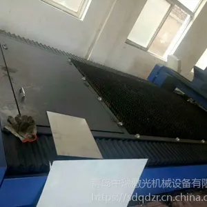 中瑞光纤激光切割机