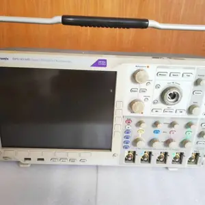 �ֻ�����Tektronix̩��DPO4034B����ӫ��ʾ����
