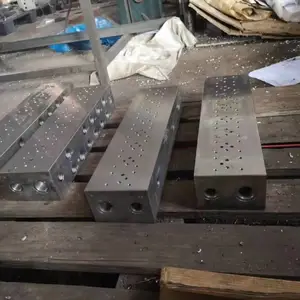 (机加工工程机械滑板油路板加工厂液压机械油路元件)非标可定制