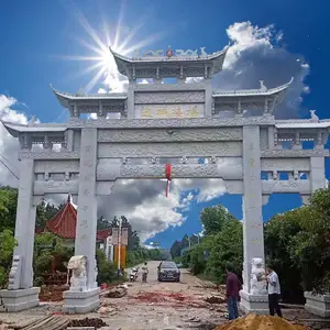 村门石牌坊款式多样 亿昊花岗岩三门石牌楼定制电话