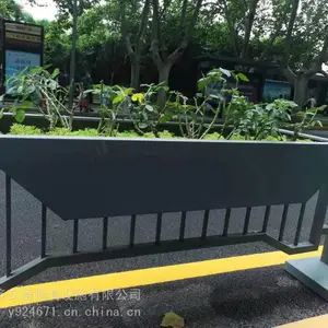 市政护栏 人行道防护栏交通护栏道路隔离护栏可定制