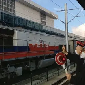 ������·�����Ϻ������б� ���ڻ��ﵽ������˹̹