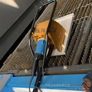 切割齿台面清渣机 激光工作台除渣机 全自动除渣机 激光剑栅除渣机