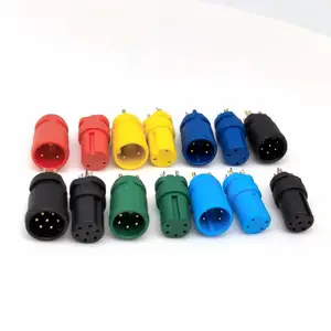 M8 2P 3P 4P 5P 6P 7P 8P防水插头对插注塑成型电动自动车连接器溜溜车连接器