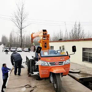 三马子背树吊车液压伸缩臂旋转底盘及注意事项