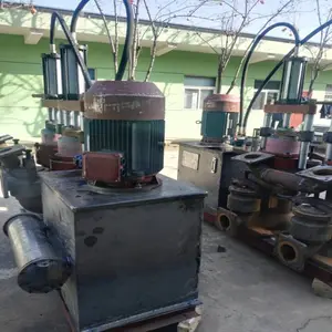 中拓销售立式双缸陶瓷柱塞泵输送流动性物料水泥泵