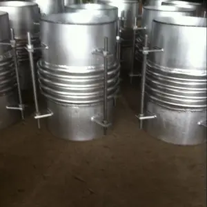 黑龙江供水管道304波纹补偿器DN600活套法兰补偿器价格