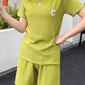 �����ϲ���װ�����г���������������Ůװ��װ�����ٸ��˶�Ůʿ������װ