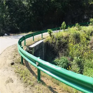 山西榆次加工定制Q235镀锌护栏板，公路波形护栏