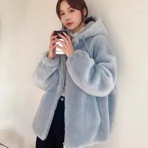 ���޴���Ů���ﶬ�¿�����������ë����Ƥëһ��Ƥ�����ױ�ů