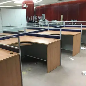 西双版纳职员桌椅 工位桌 办公桌电脑桌种类多样 可设计款式 云南云飞办公家具有限公司