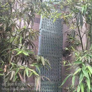 海跃安防平面管道防爬刺厂家直销量多***防爬刺防盗刺