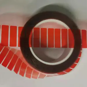 ��ݸʢҰ���������ƺ�ɫ��˺��