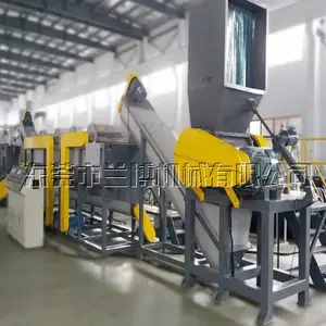pet蓝白瓶破碎回收清洗线 废旧矿泉水瓶瓶片高温热洗回收生产处理