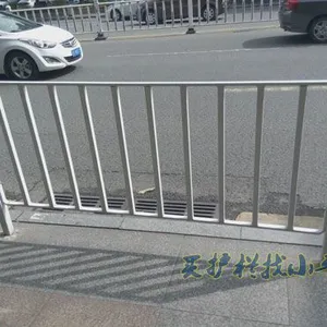 琼海城公路中央栅栏 东方市道路防撞隔离护栏 甲型护栏