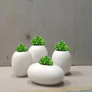 商场绿化工程玻璃钢花箱厂家 | 抗腐蚀景观花盆 城市商业空间装饰