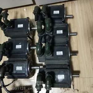 昆山二手安川伺服电机 现货 SGMGH-13ACA61另接维修